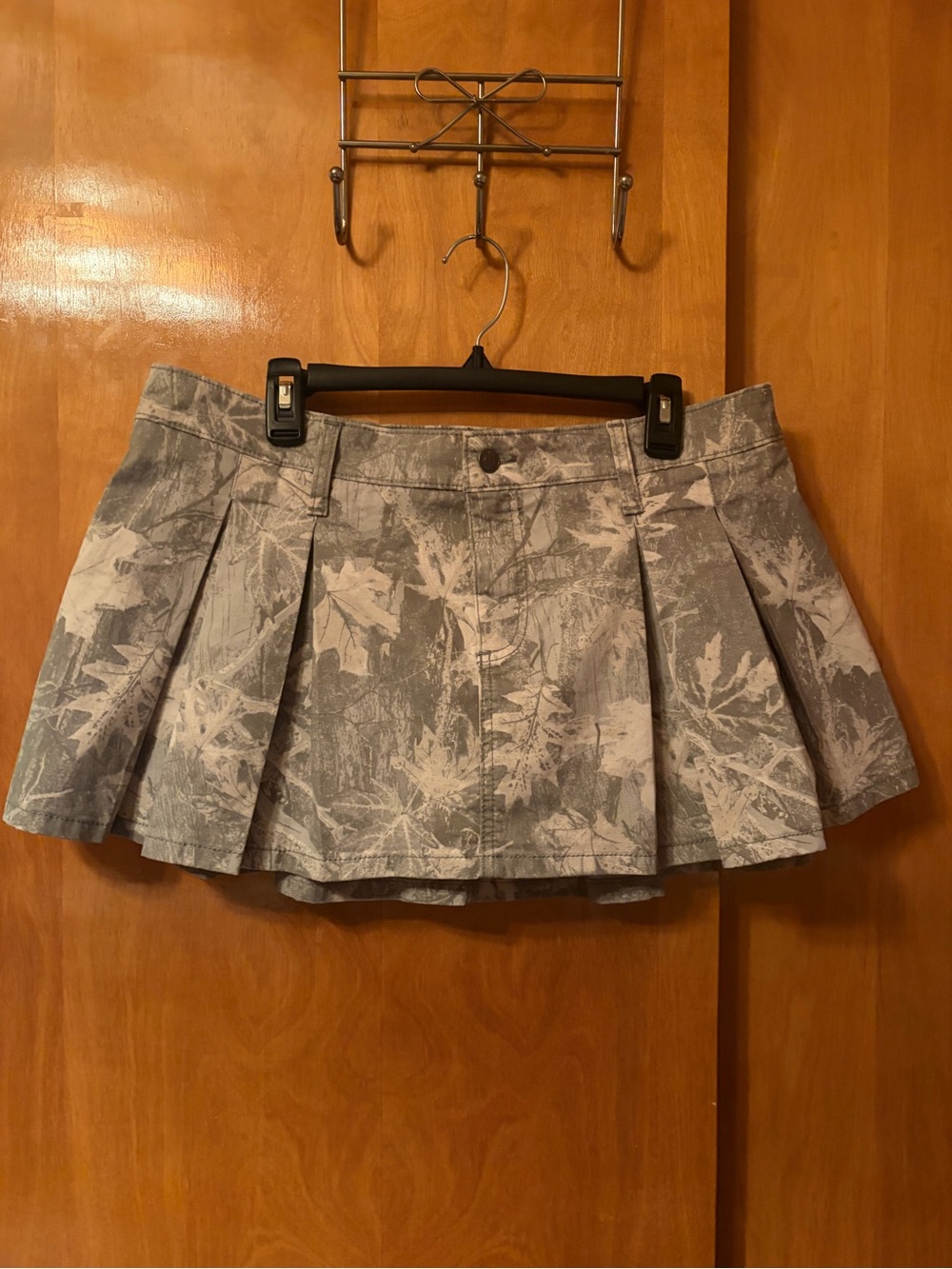 Hollister Pleated Camo Mini Skirt